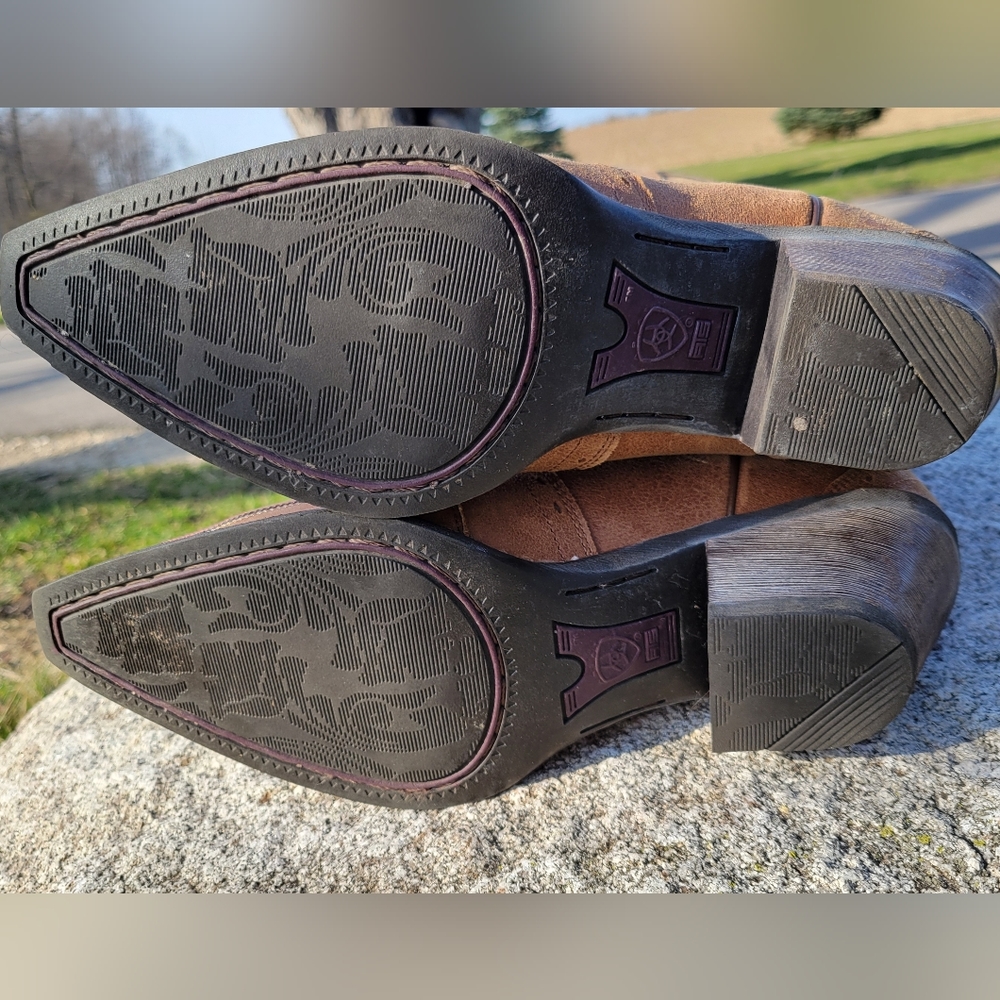 Ariat Dress Boots 9.5 Tan Multi - Picture 3 of 7